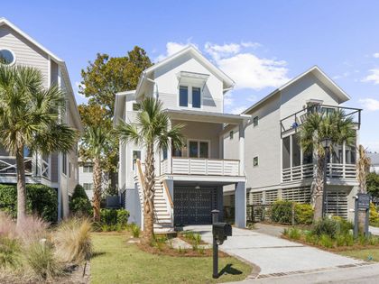 768 Gate Post Drive Mount Pleasant, SC 29464