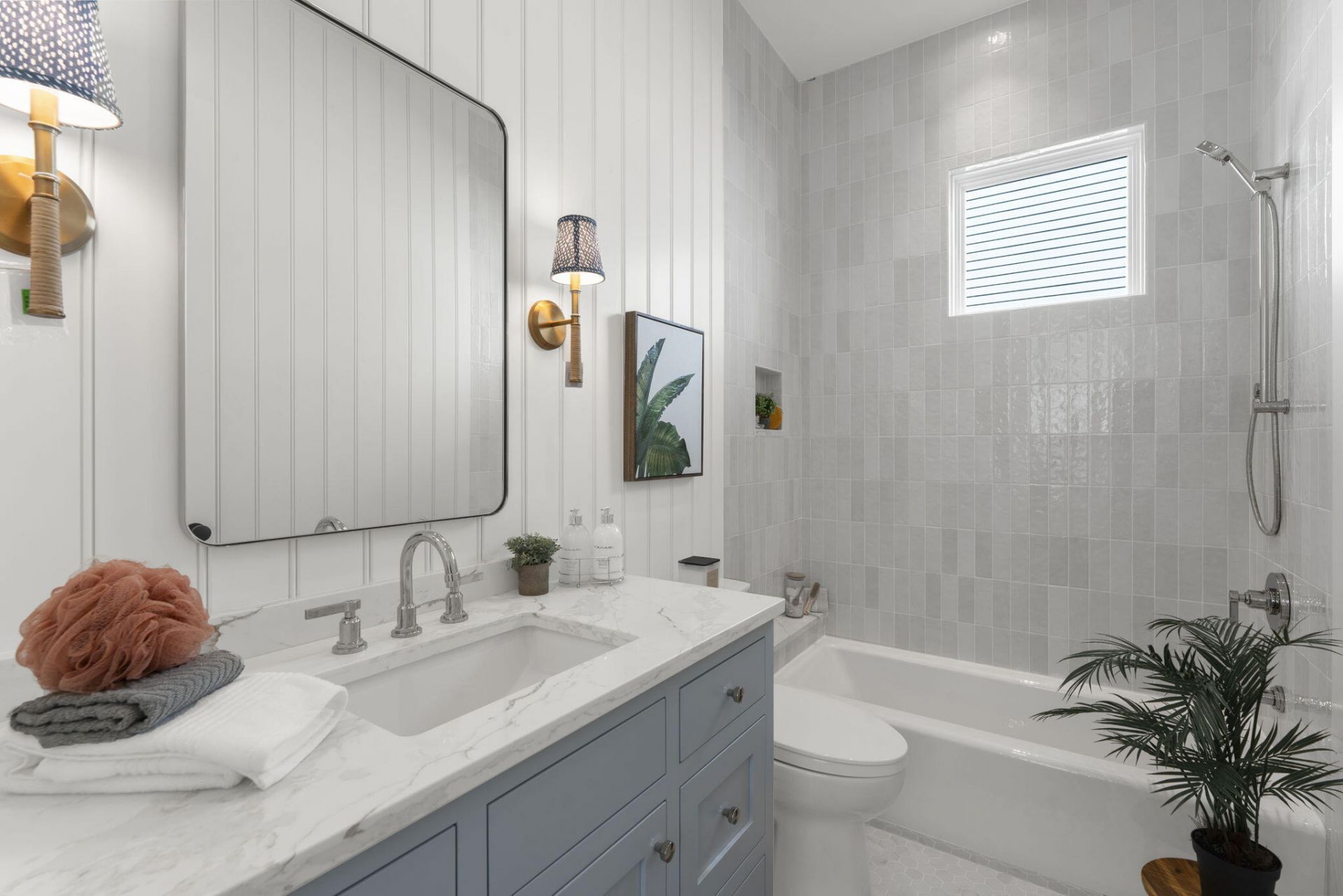 768 Gate Post Drive Photo 12