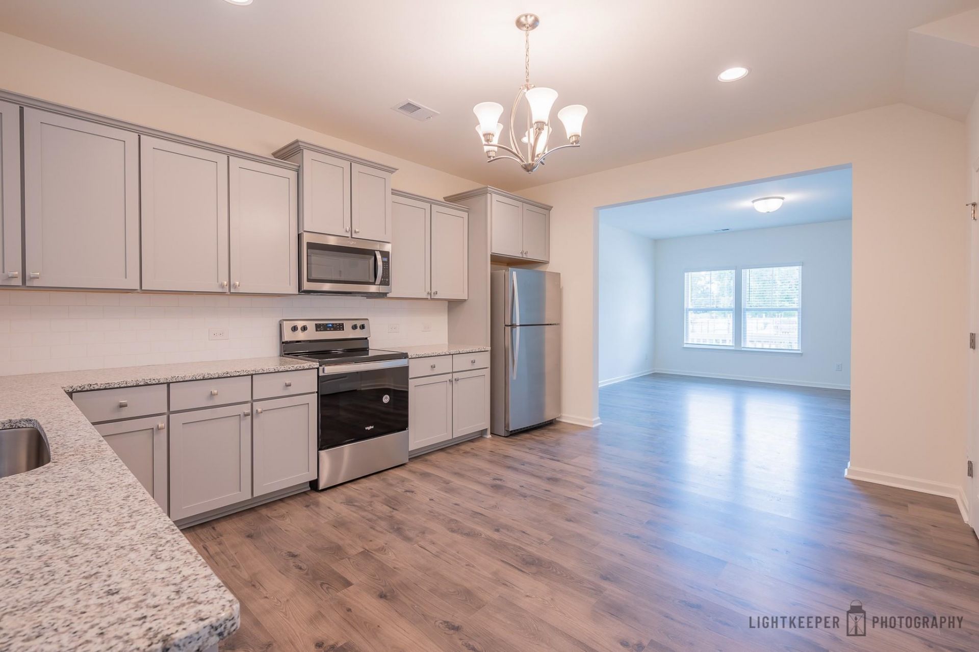 215 Banbury Ln. Photo 6