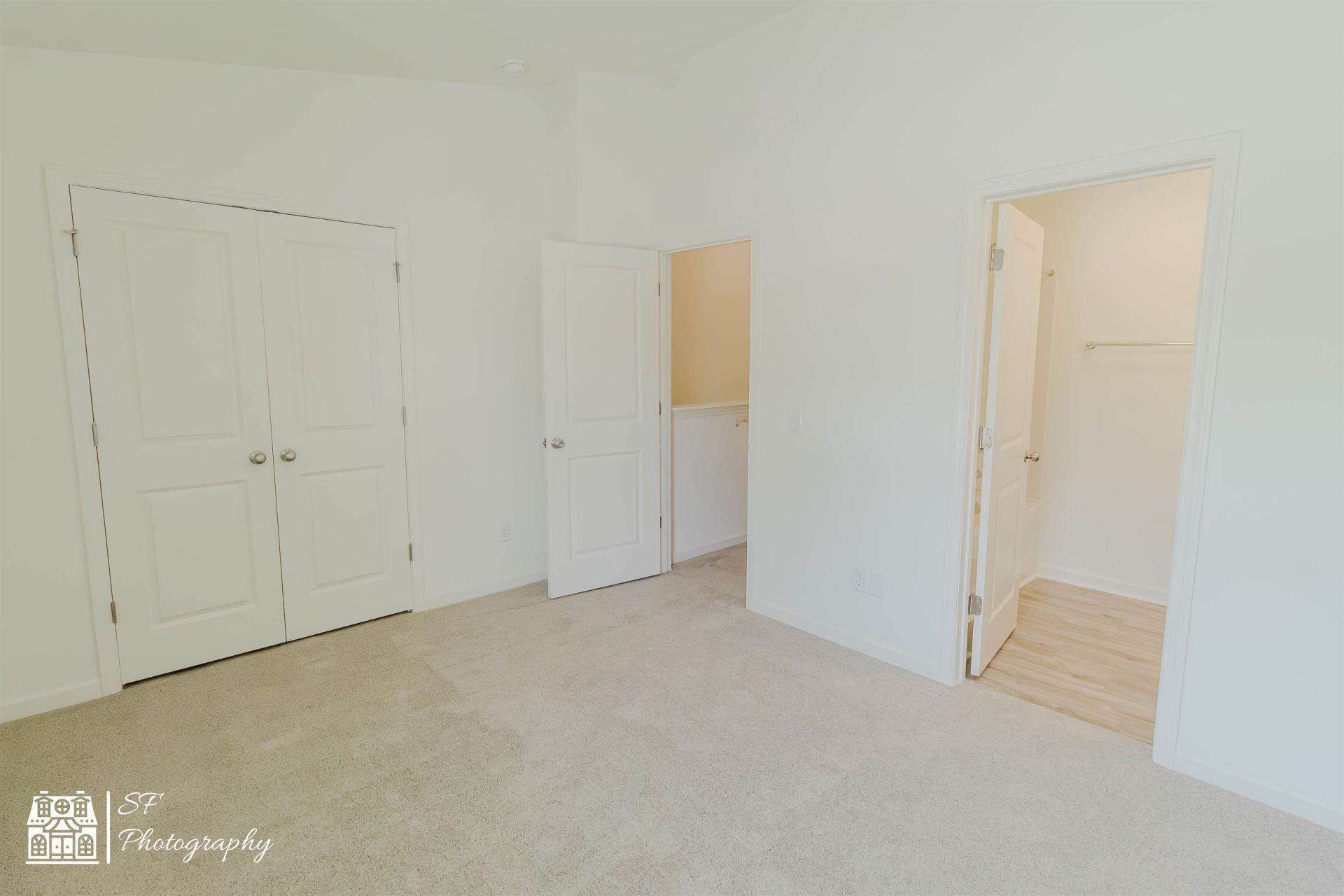 151 Crescent Way Photo 12