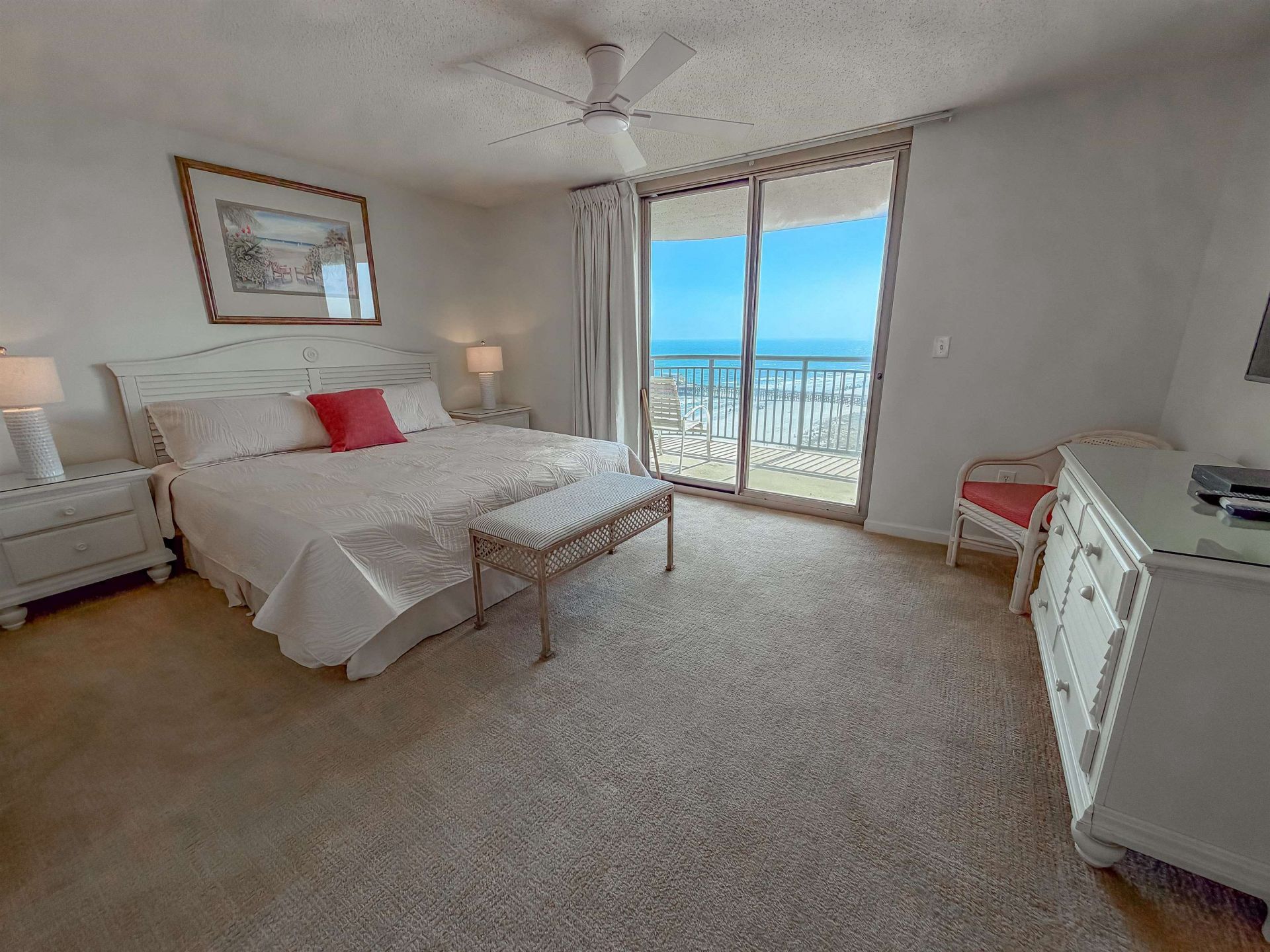 8560 Queensway Blvd.  Photo 13