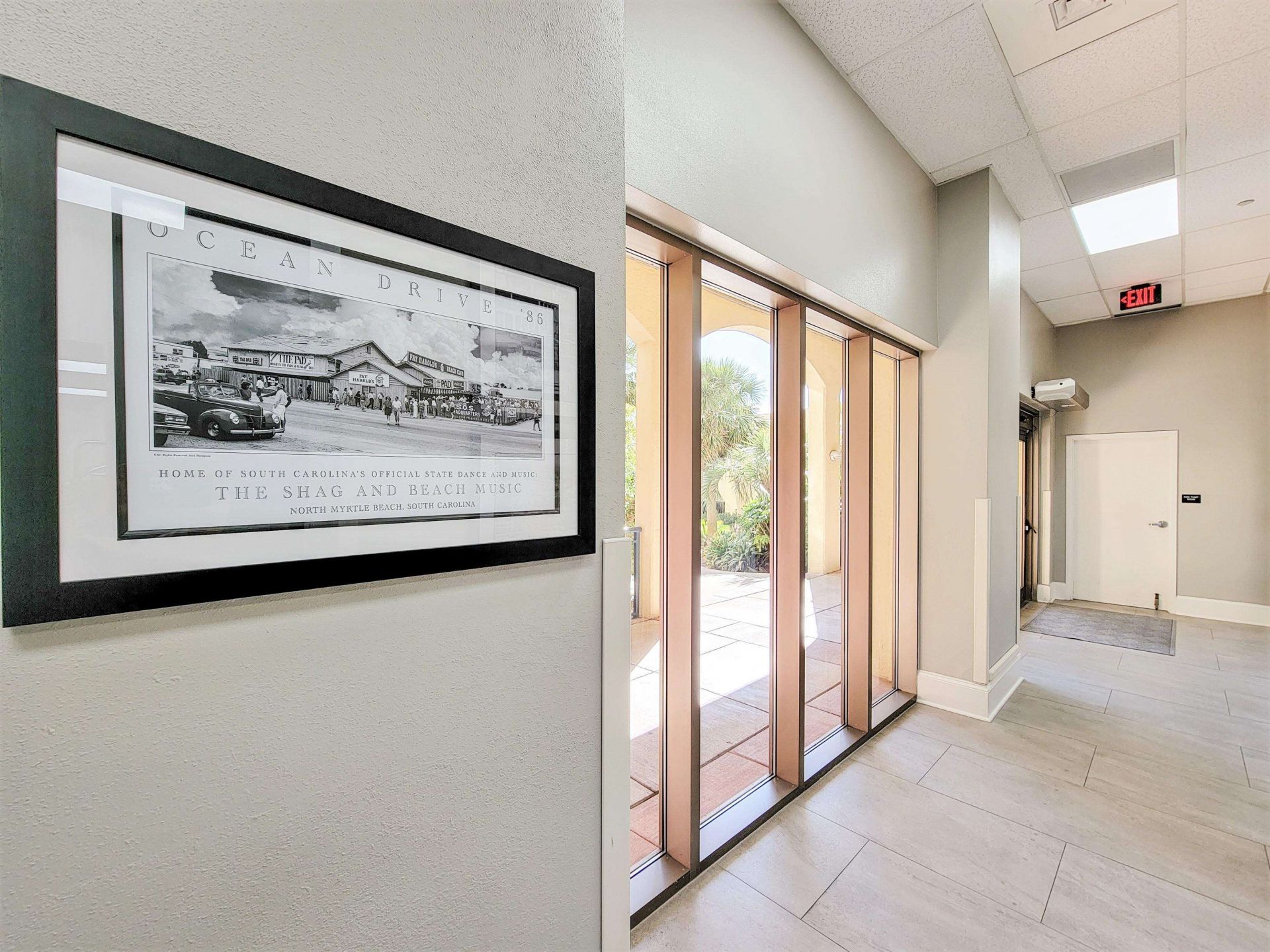 8560 Queensway Blvd.  Photo 28