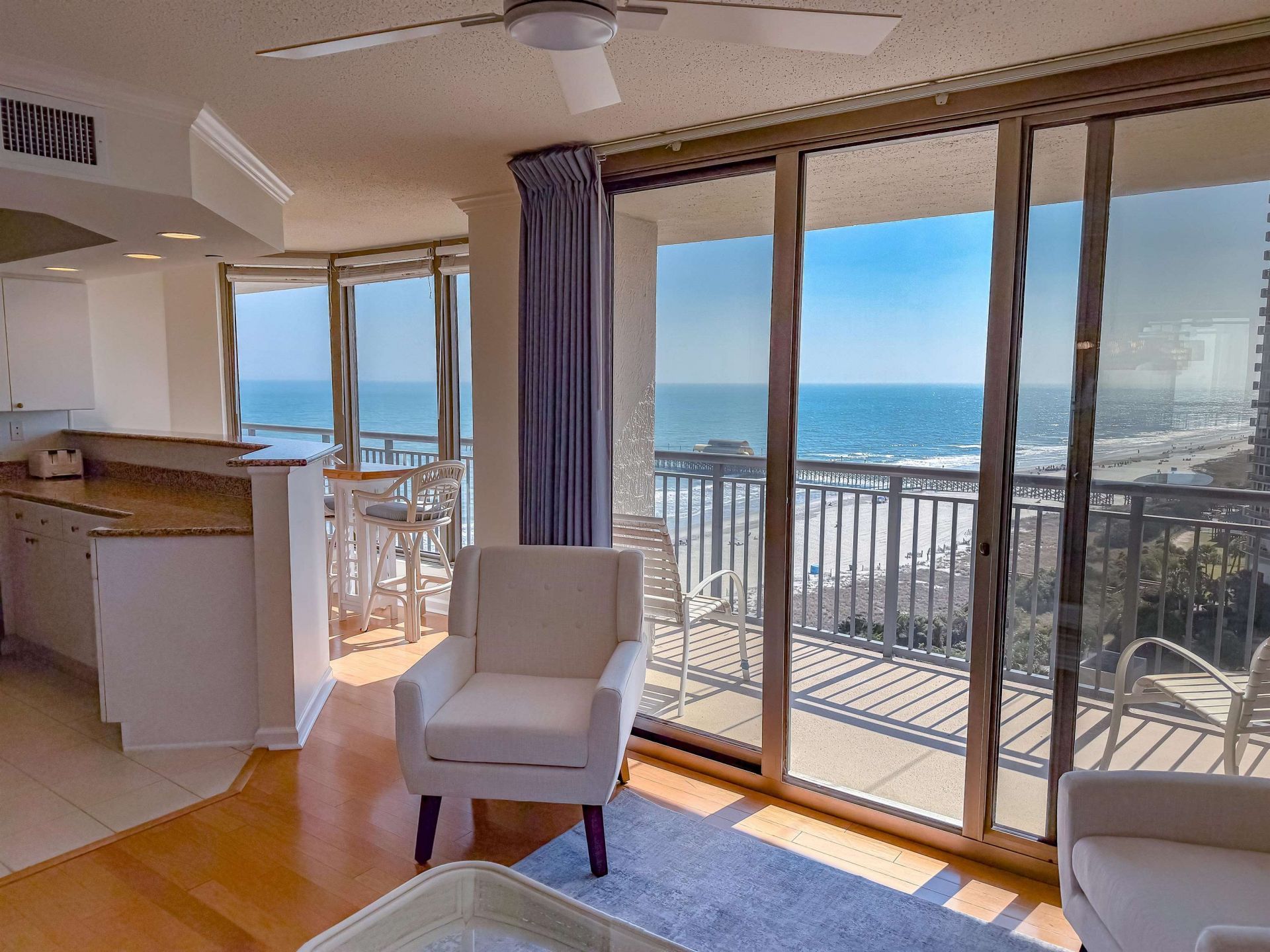 8560 Queensway Blvd.  Photo 9