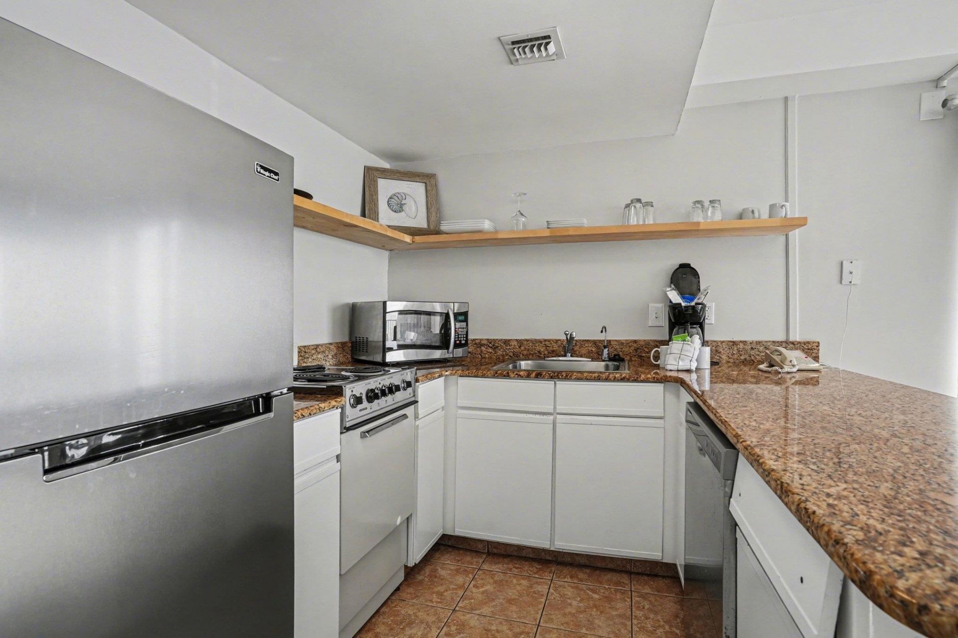 1605 S Ocean Blvd.  Photo 13