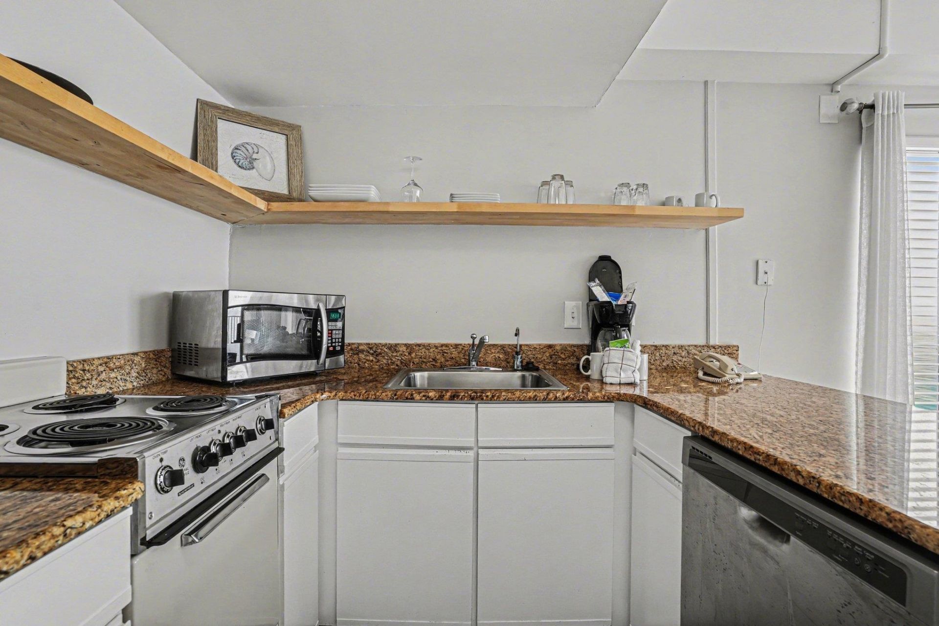 1605 S Ocean Blvd.  Photo 15