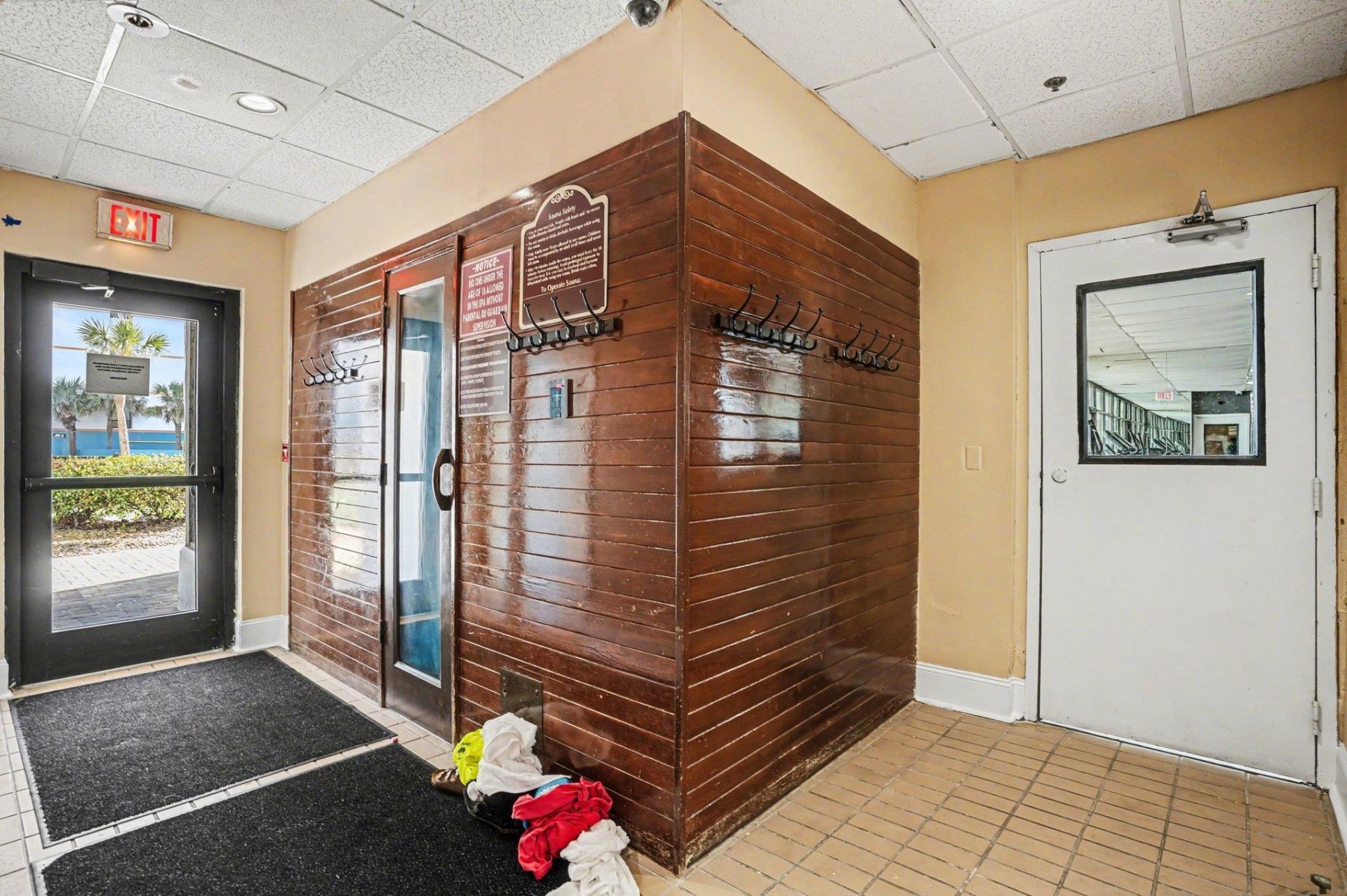 1605 S Ocean Blvd.  Photo 28