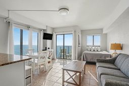 1605 S Ocean Blvd.  photo 4