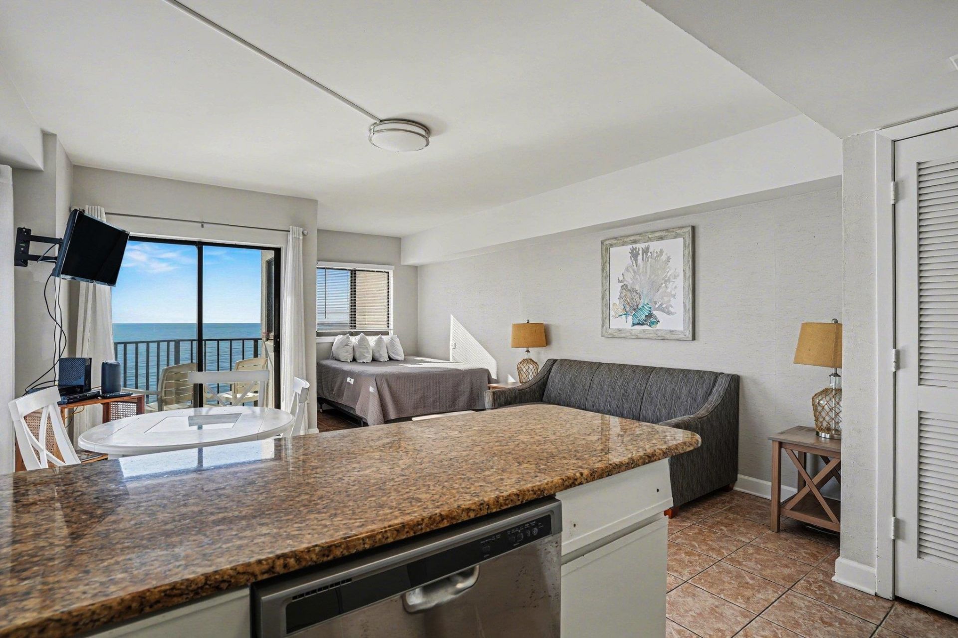 1605 S Ocean Blvd.  Photo 8