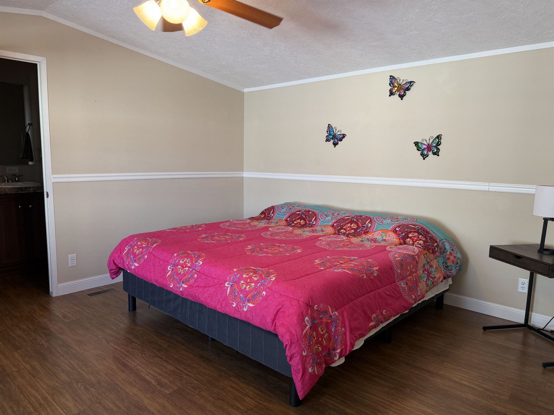 1010 Foxfire Dr. Photo 16