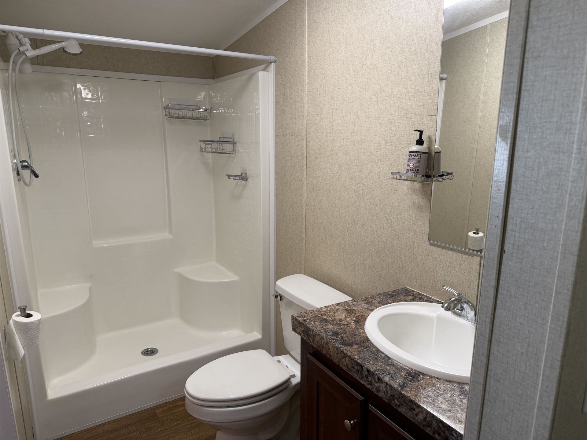 1010 Foxfire Dr. Photo 19