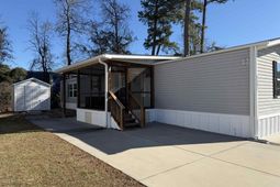 1010 Foxfire Dr. photo 4