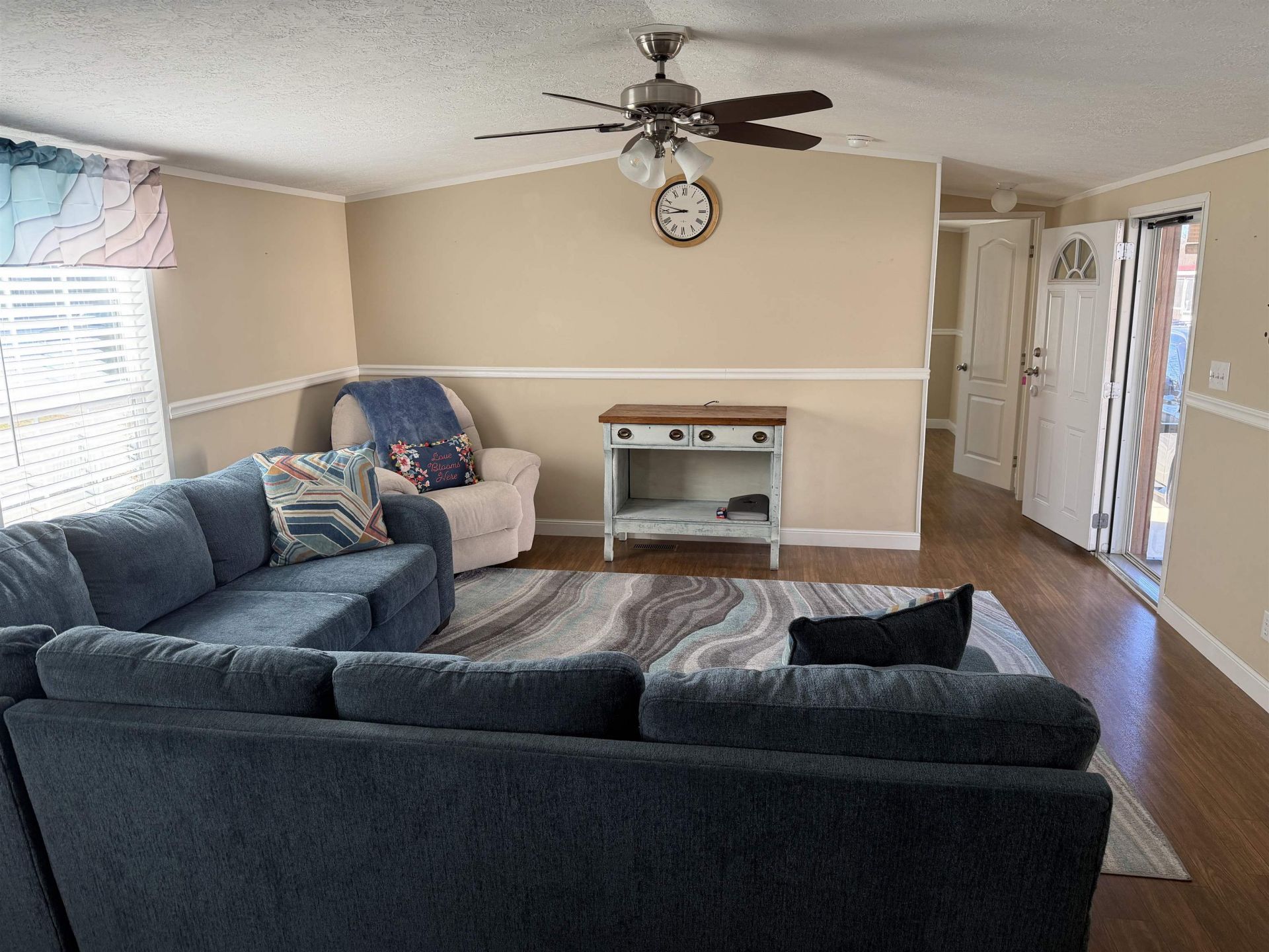 1010 Foxfire Dr. Photo 7