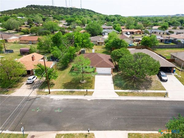 512 N 23rd Street , Copperas Cove, TX 76522