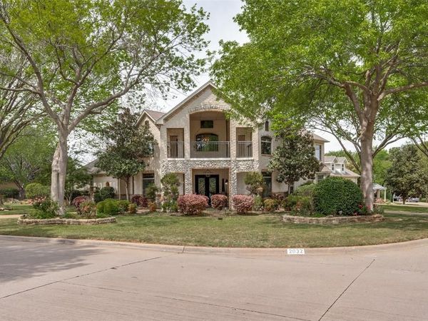 2032 Cains Lane, Mansfield, TX 76063