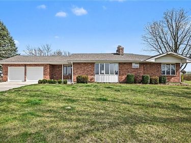 6409 Clinton County Line Road, Trimble, MO 64492