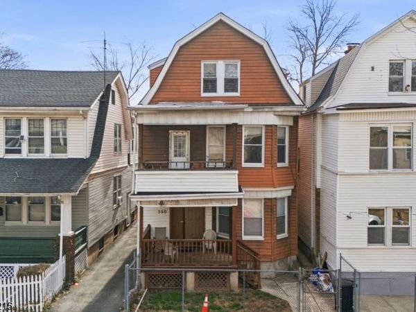 550 Norwood St, East Orange, NJ 07018