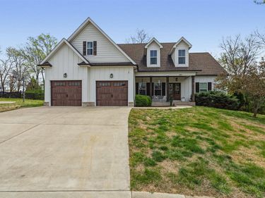 301 McIntyre Street, Bowling Green, KY 42101