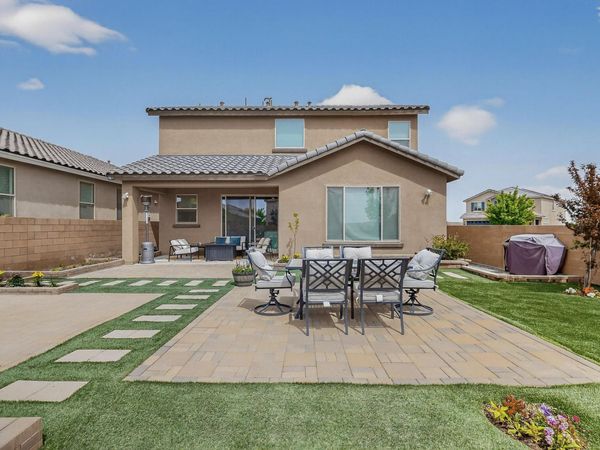 3073 Shannon Lane NE, Rio Rancho, NM 87124