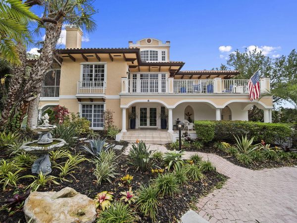 6 Castle Hill Way, Stuart, FL 34996