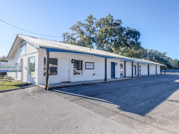 1213 Broad Avenue, Gulfport, MS 39501