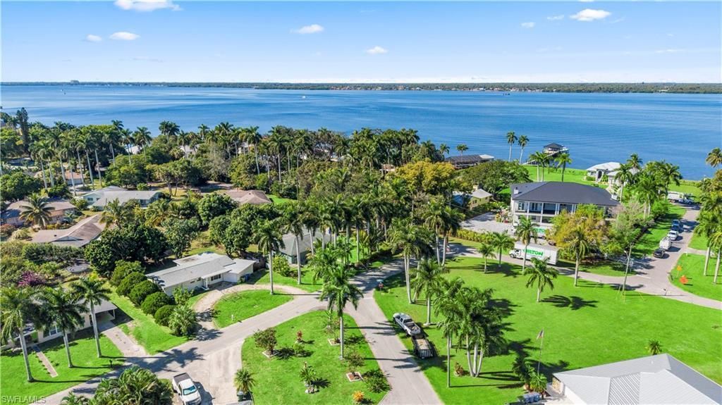 50 Palm Tree Ter, Fort Myers, FL 33905 Photo