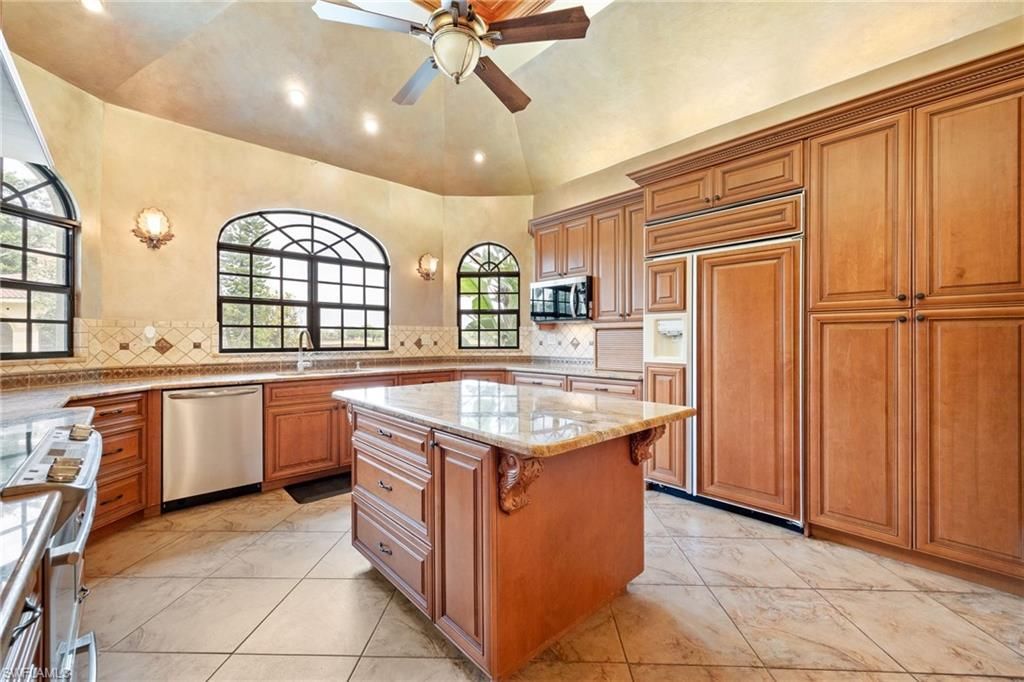 16100 N River Rd , Alva, FL 33920 Photo