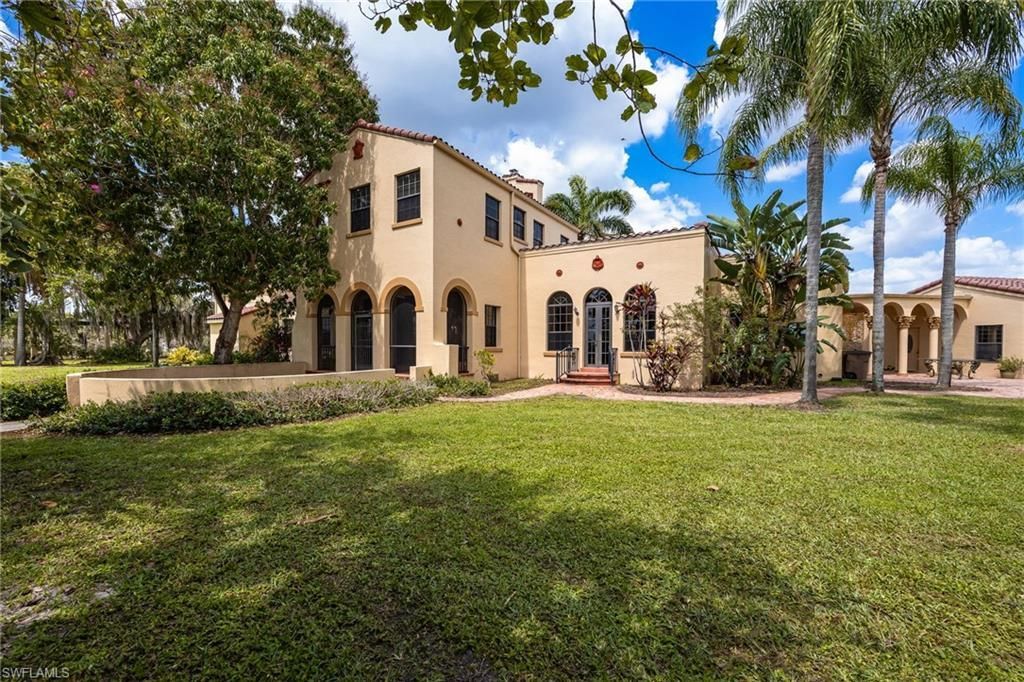 16100 N River Rd , Alva, FL 33920 Photo