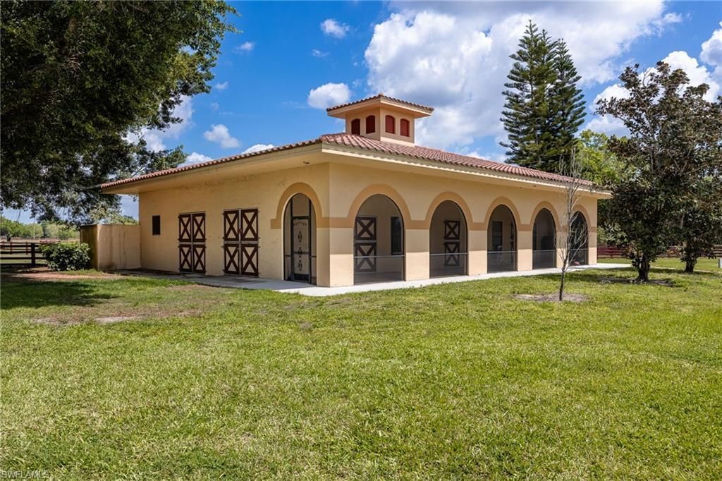 16100 N River Rd , Alva, FL 33920 Photo