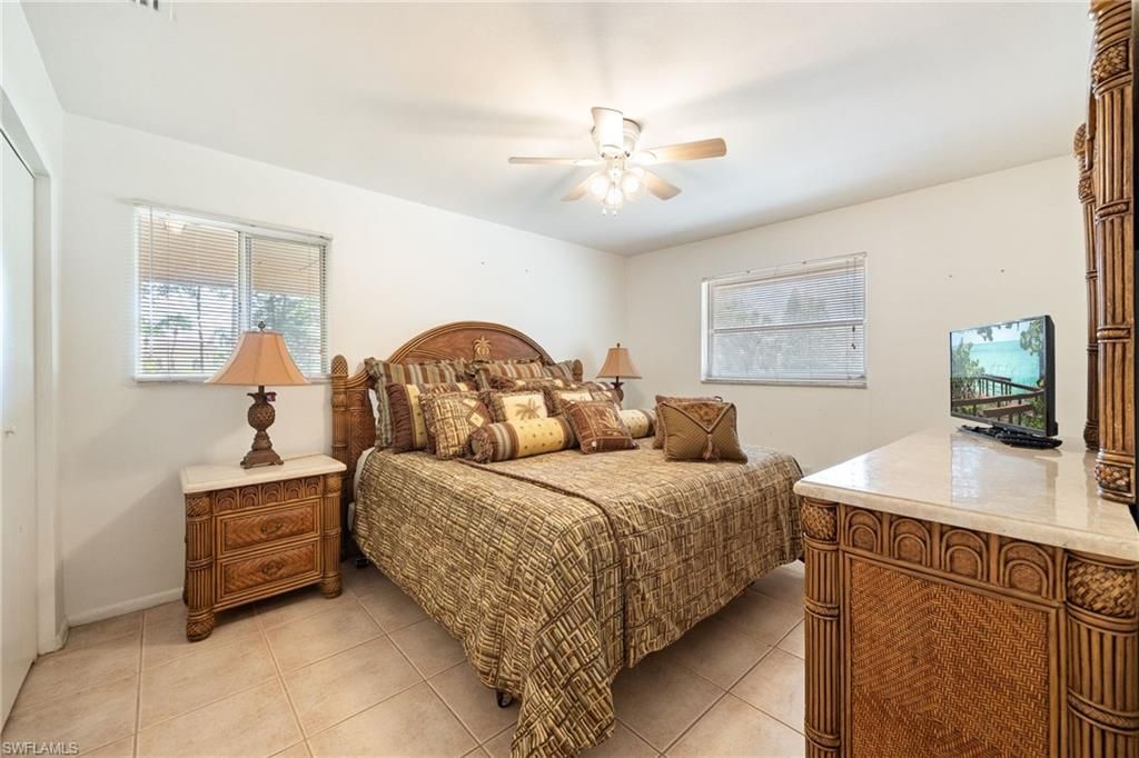 16100 N River Rd , Alva, FL 33920 Photo