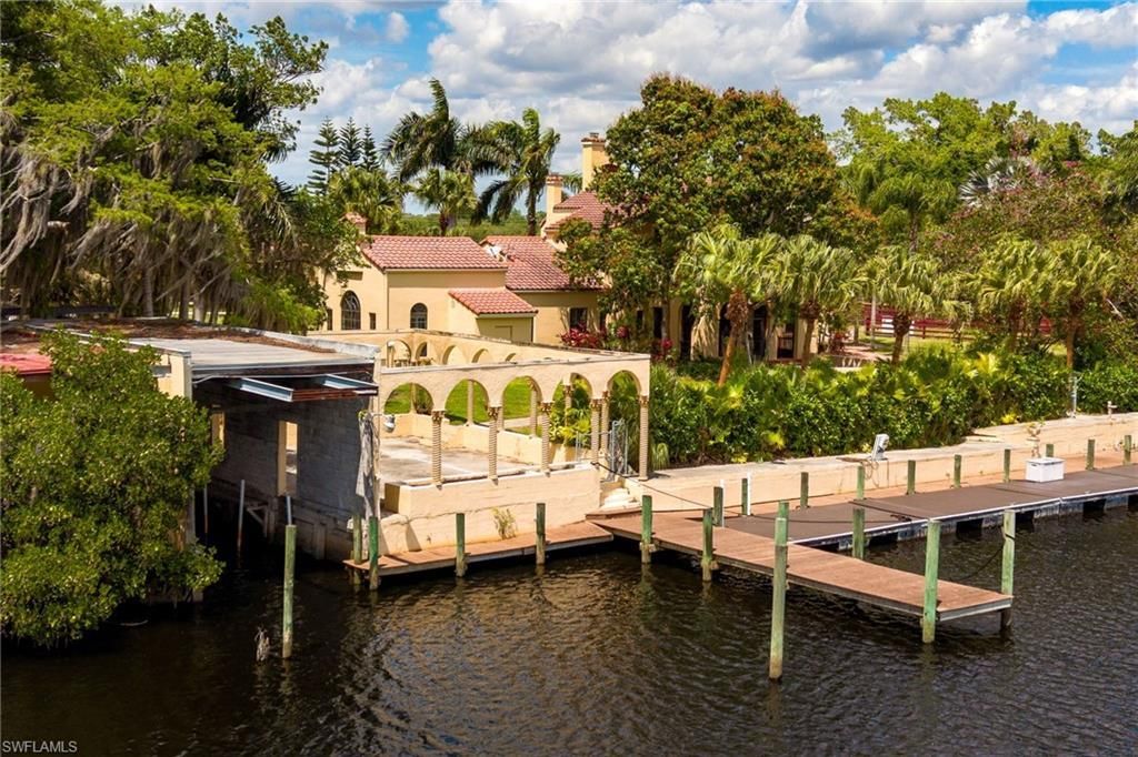 16100 N River Rd , Alva, FL 33920 Photo