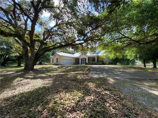 20100 Langford RD , ALVA, FL 33920