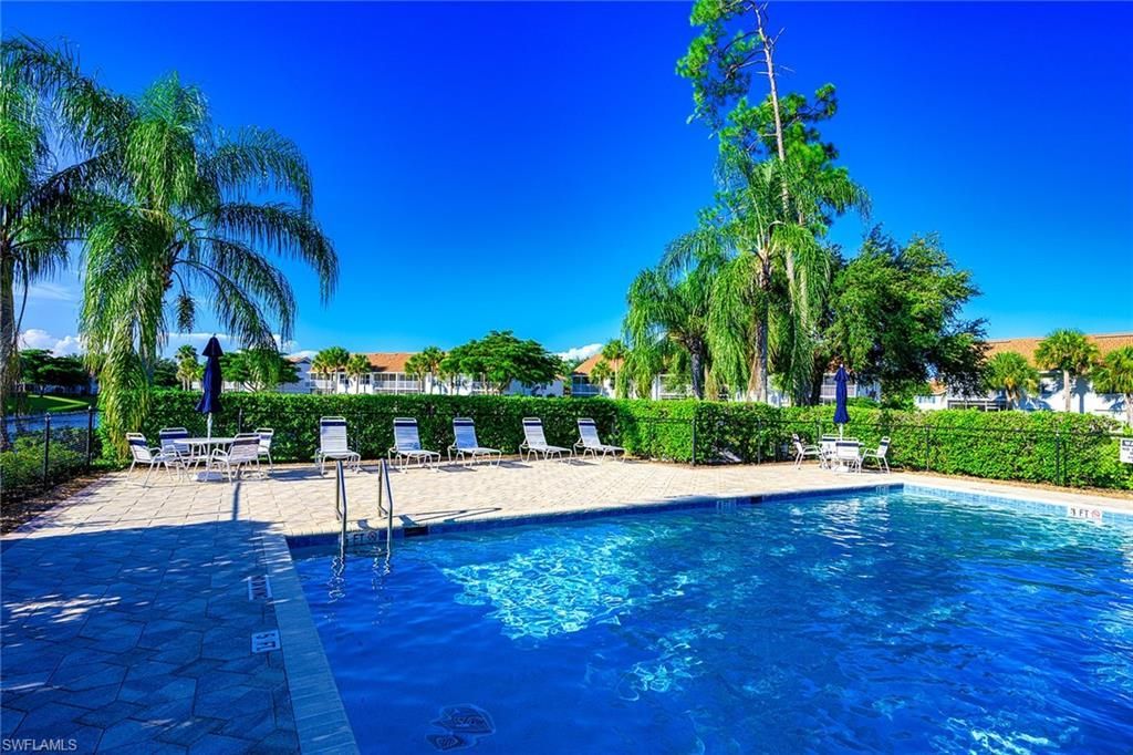 5125 Cedar Springs Dr, Unit 204, Naples, FL 34110 Photo