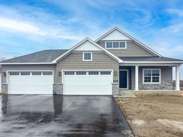 924 Yellowcrest Street SW, Delano, MN 55328