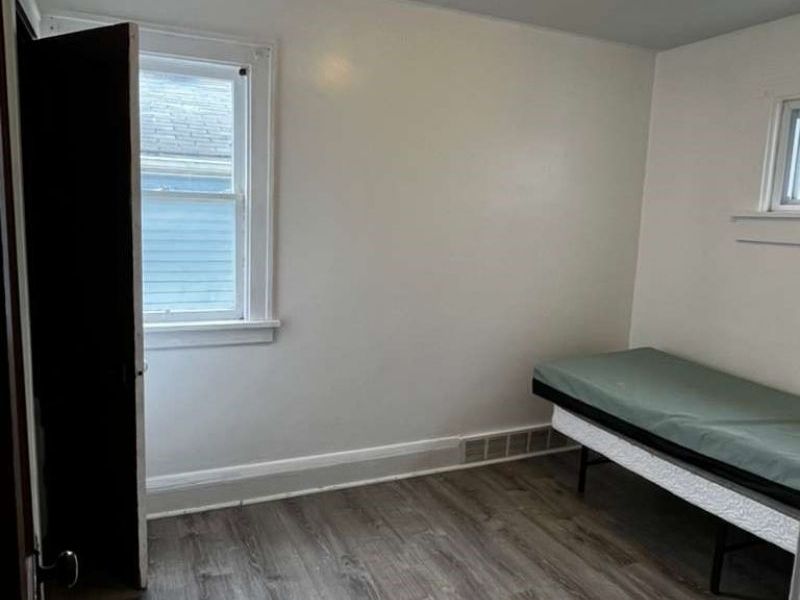 3993 W 23rd Street, Cleveland, OH 44109 Photo 11