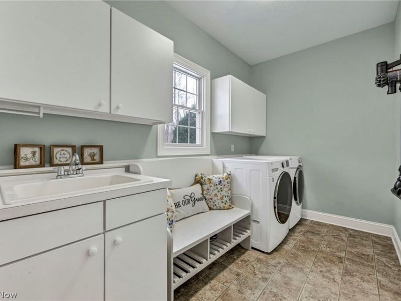 1953 Stone Ridge Drive, Hinckley, OH 44233 Photo 20