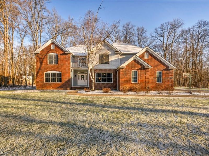 1953 Stone Ridge Drive, Hinckley, OH 44233 Photo 3