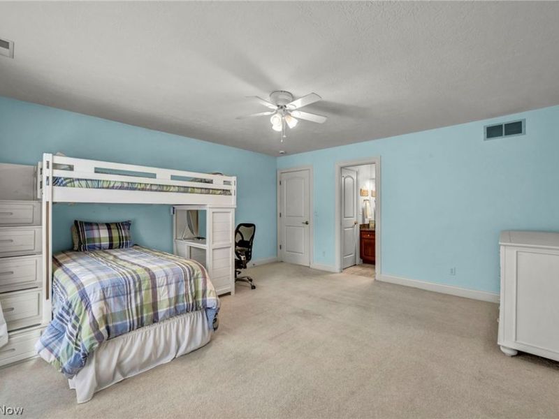 1953 Stone Ridge Drive, Hinckley, OH 44233 Photo 30