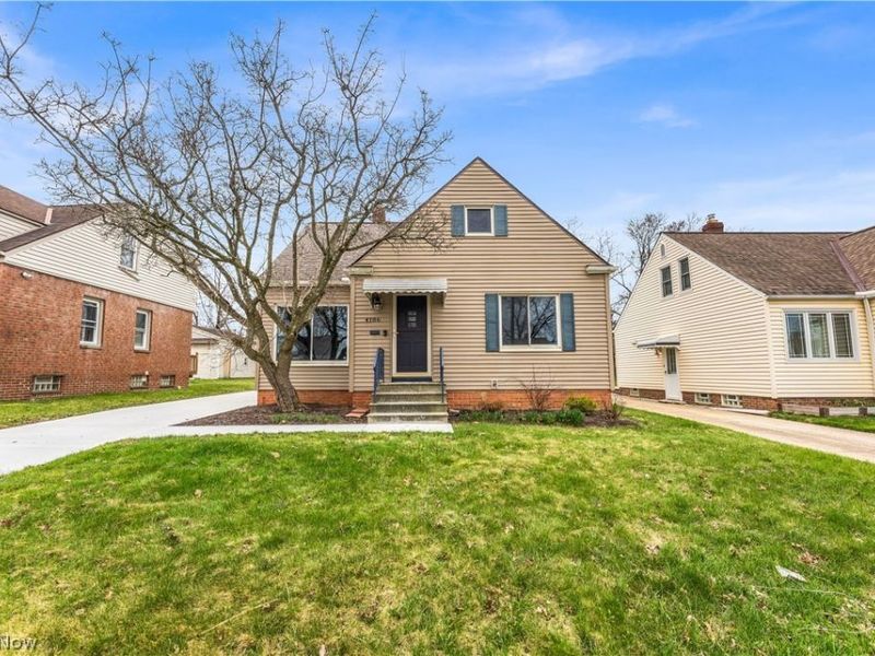 4186 Lambert Road, South Euclid, OH 44121 Photo 2