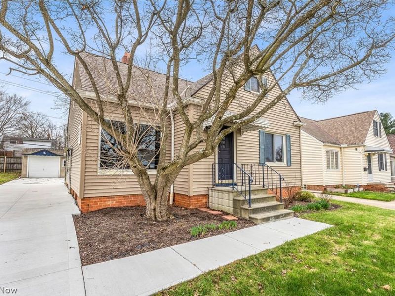 4186 Lambert Road, South Euclid, OH 44121 Photo 3