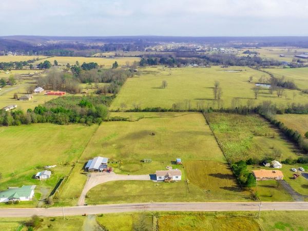 36 N Mt Olive , Vilonia, AR 72173