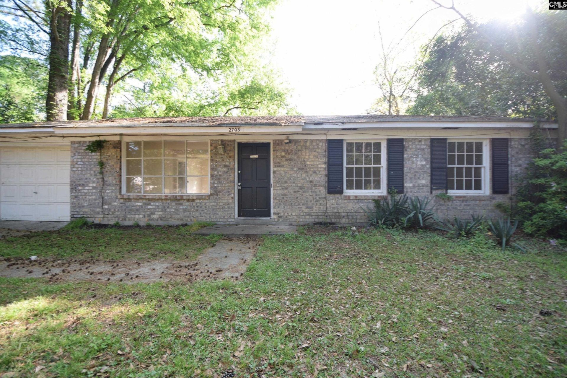 2703 Riverside Lane  Photo 4