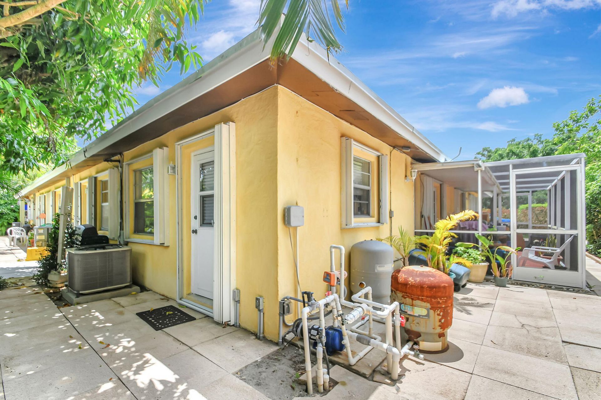 1853 Service Road, North Palm Beach, FL 33408 Photo