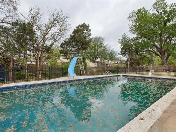 806 Glenmanor Drive, Midwest City, OK 73110