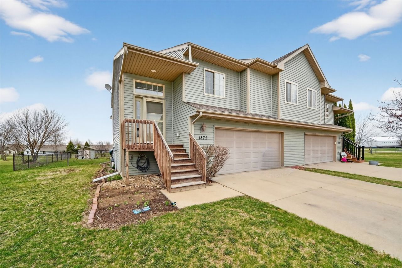 1372 Logan Court, North Liberty, IA 52317 Main Photo