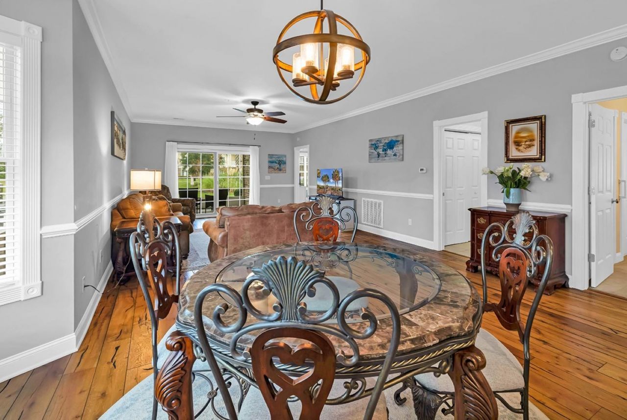 4895 Luster Leaf Circle  Photo 12