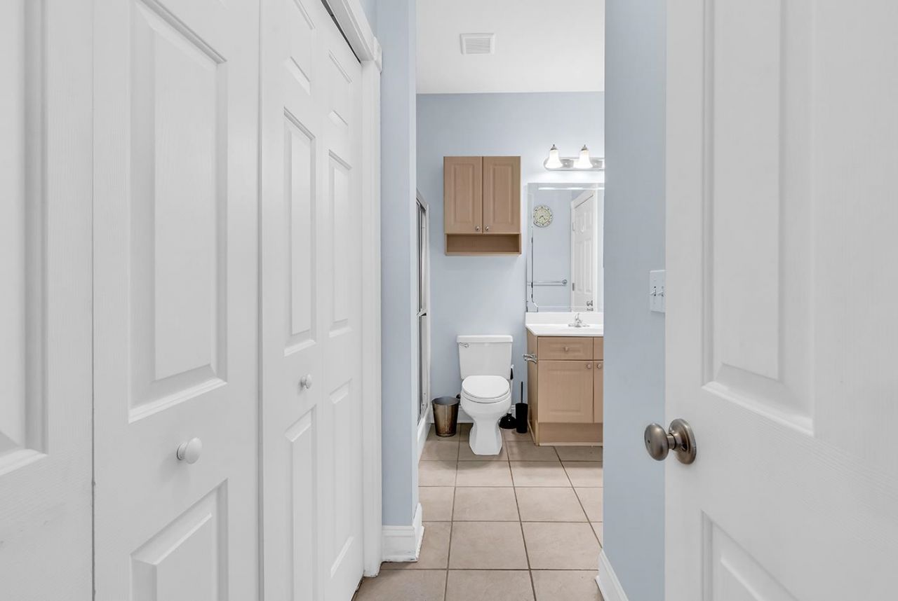 4895 Luster Leaf Circle  Photo 14