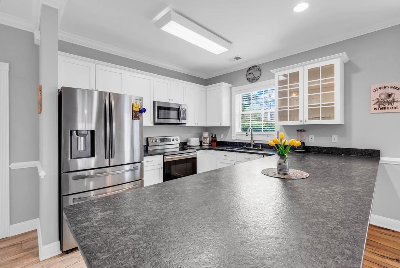 4895 Luster Leaf Circle  Photo 5