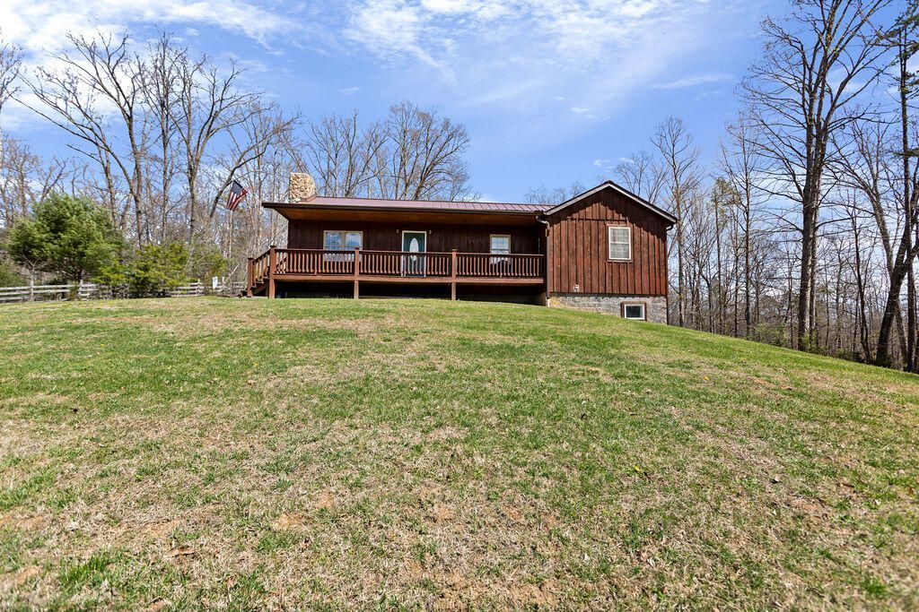 235 RICES HILL Rd , Natural Bridge, VA 24578