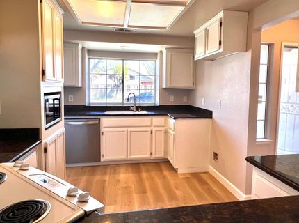 2107 Canyon View Dr, Newman, CA 95360 Photo