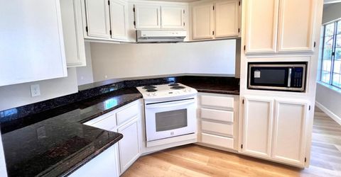 2107 Canyon View Dr, Newman, CA 95360 Photo